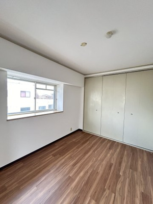 【居間・リビング】 | シャルム香ヶ丘