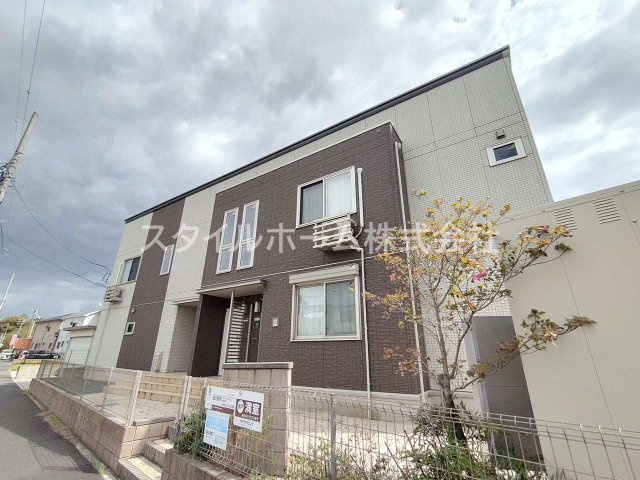レストルージュ泉の外観