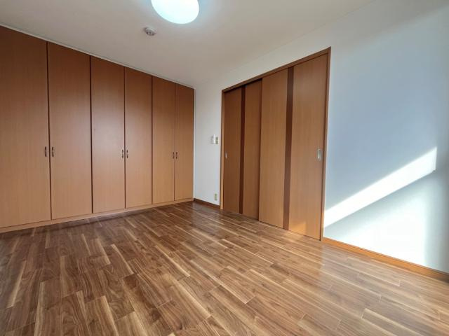 コンフォルト　スクエアの内装|洋室