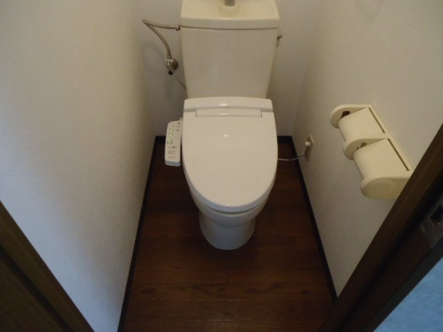 アムールエバーハイツのトイレ|シャワー付トイレ