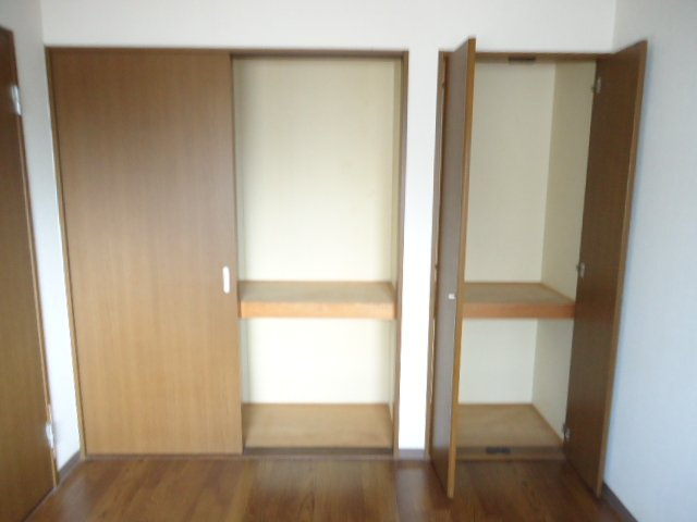 アムールエバーハイツの収納|洋室収納