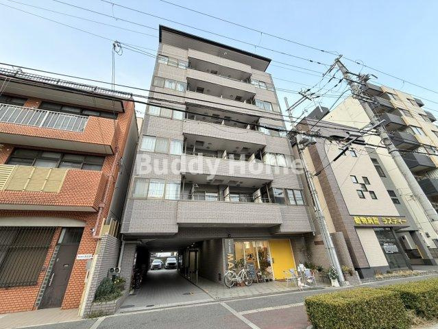 昭和町エクセルハイツの外観