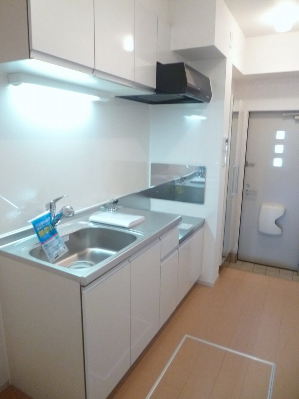 ラ サクセション宝塚のキッチン|きれいなキッチンです