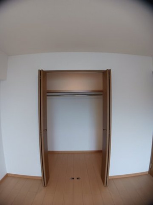 【収納】 | アズゥ－ル | 大きなスペースがあり、収納には困りません