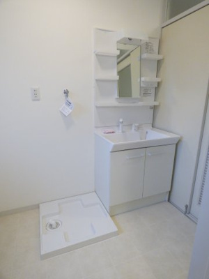 【独立洗面台】 | OTOWA BASE は号棟 | 水回りはリフォーム済みです。