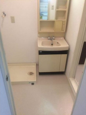  | レスカール千代田