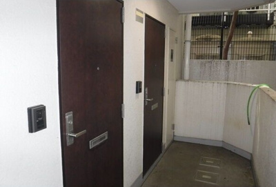  | レスカール千代田