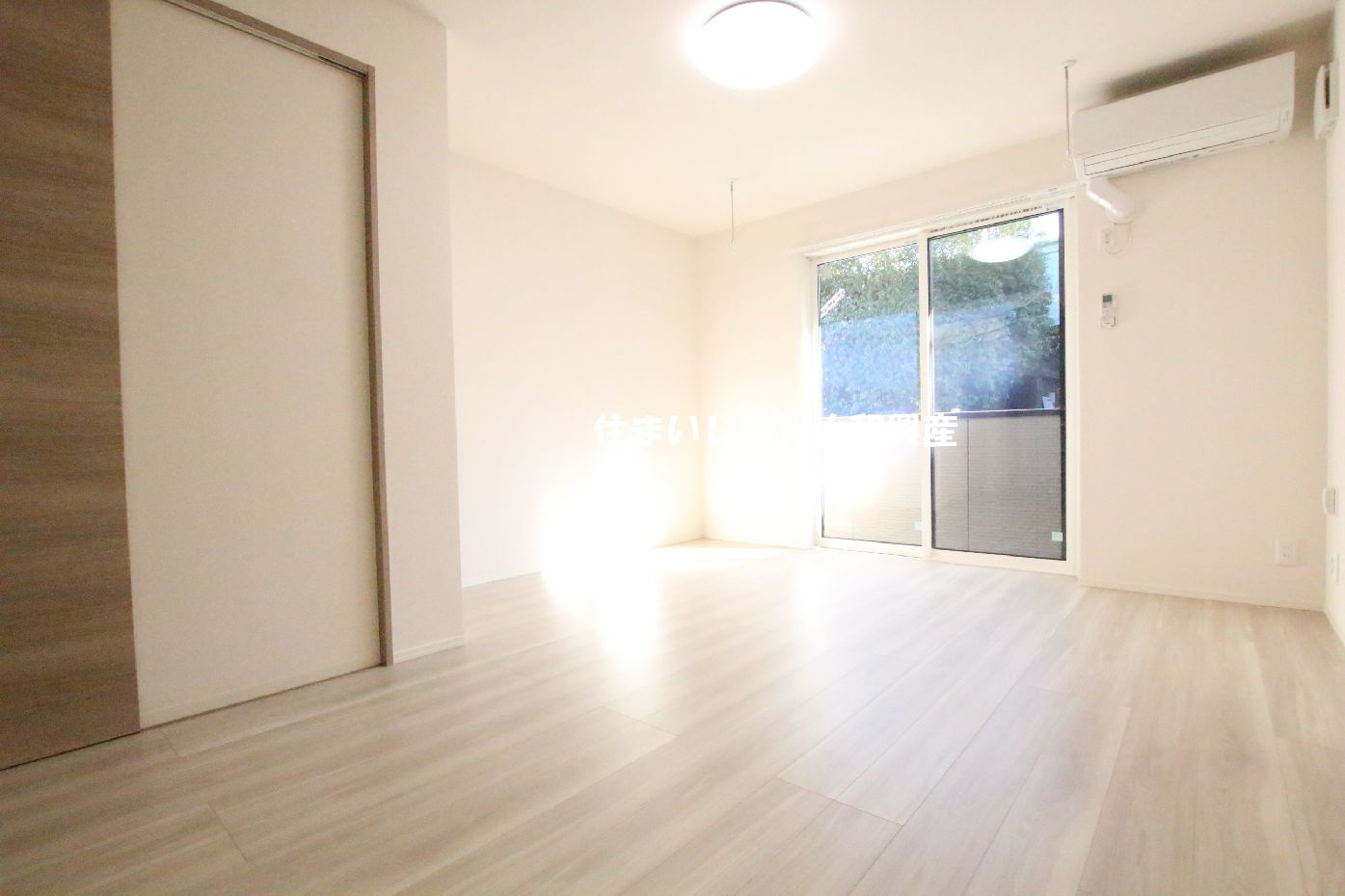 シャンティの居間・リビング