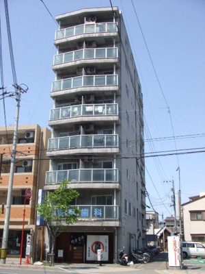 【エントランス】 | ラピス博多駅東