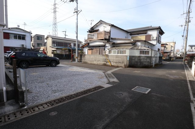 高知市薊野西町１丁目の前面道路含む現地写真|北側道路より撮影