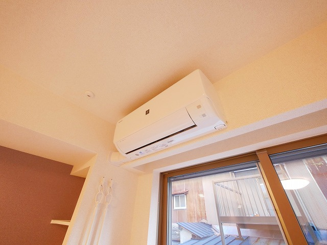 ウエストメゾン北袋Ⅰの設備|エアコン付き