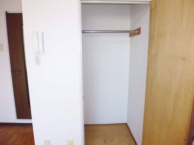 シングルマンション二見の収納