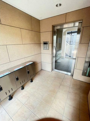 【エントランス】 | スプリングヴィラ | オートロック完備で安心のセキュリティ♪