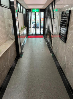 TTN堺筋本町ビルのロビー|ロビーです