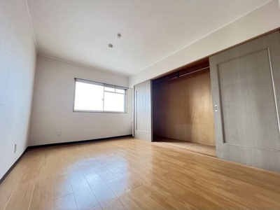 【洋室】 | エスポワールメゾン神郷(しんごう)