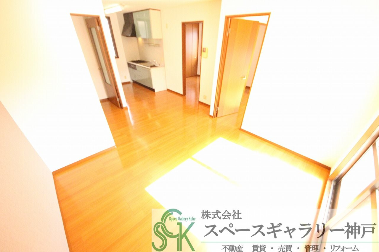 リファインド二ツ屋A棟の居間・リビング|※お部屋により仕様が異なる場合があります※