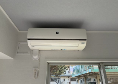 【冷暖房・空調設備】 | ホビーバーンズ | 設備と言っても種類が多く、欲しいものすべてが設置されていることは少ないでしょう。そのため、予めご家族でどの設備が必須になるかなどを決めてから現地を見学することでより住み始めの想像が出来ていいでしょう。