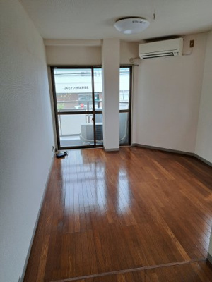 【居間・リビング】 | ヤスダマンション