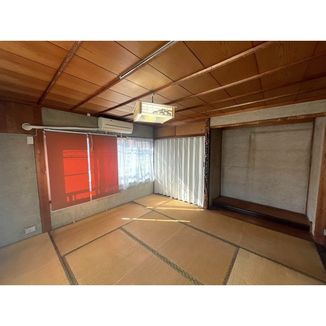 岐阜市山吹町４丁目の一戸建ての内装