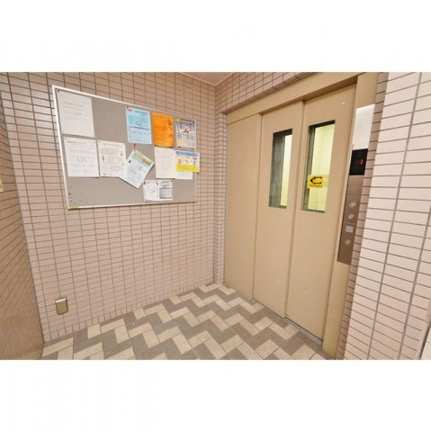 岐阜市田生越町の賃貸マンションのその他|エレベーター