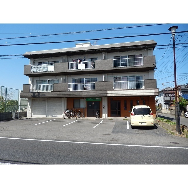 羽島市江吉良町の賃貸マンションの外観