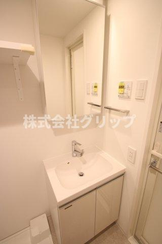 LUMEED横濱末吉町の独立洗面台