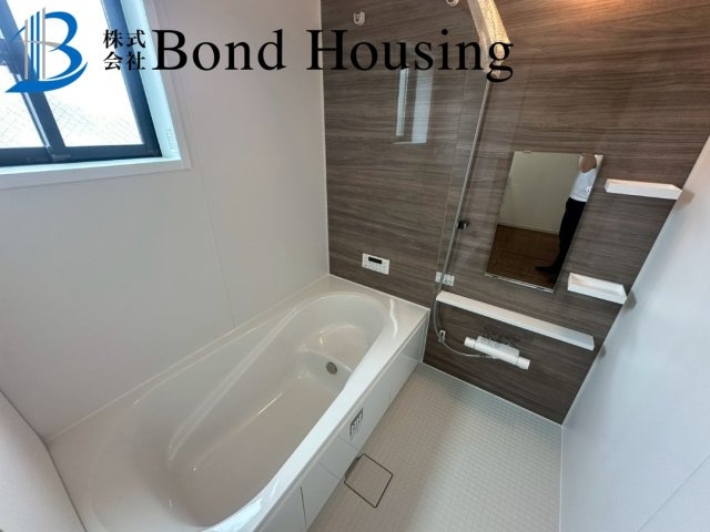 お車並列2台可　歌敷山2期2号棟　新築戸建の浴室