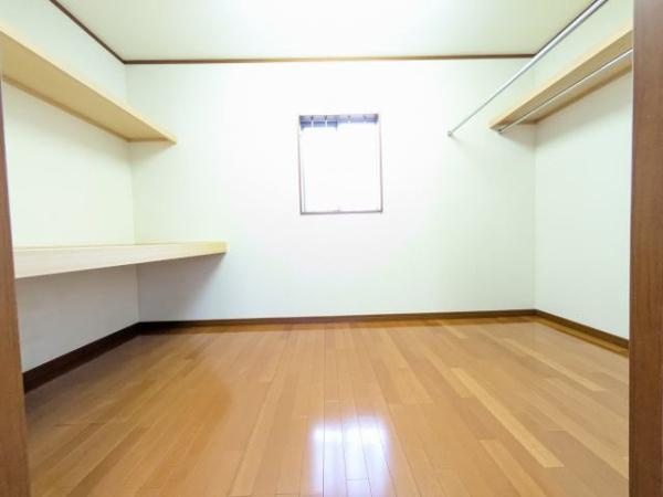 宮崎市潮見町　中古戸建の収納