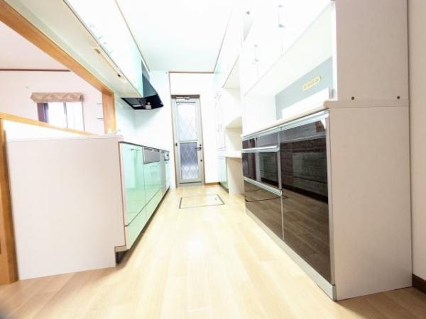 宮崎市潮見町　中古戸建のキッチン