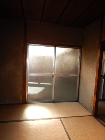 倉敷IC近くの倉庫の内装