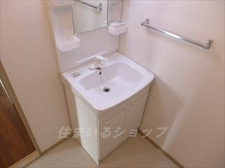 広島市安佐北区落合南２丁目のアパートの洗面所|洗面化粧台