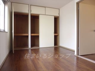 広島市安佐北区落合南２丁目のアパートの収納