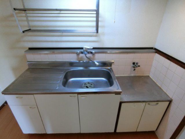 インフィオラータのキッチン|301のイメージ写真