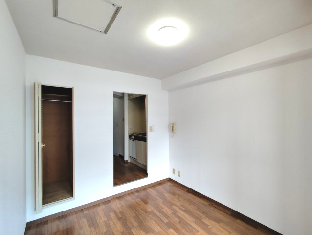 エスポワール新小岩の洋室