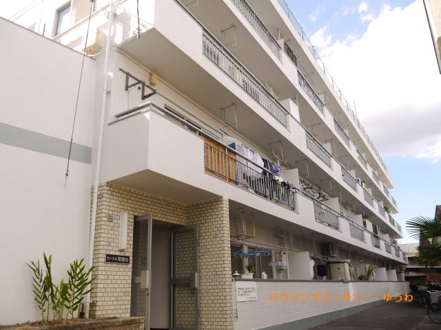 【外観】 | カースル常盤台 | 「志村三丁目」駅より徒歩10分の閑静な住宅街に立地します。