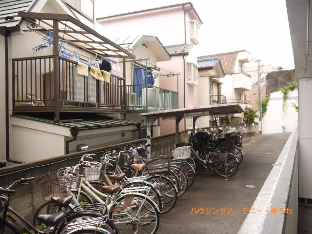 【展望】 | カースル常盤台 | 閑静な住宅街に立地し、眺望も良好です。