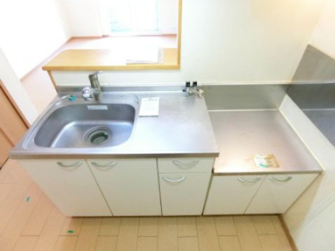 フィオーレ松ヶ丘のキッチン