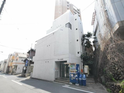 【エントランス】 | モダンアパートメント町田(モダンアパートメントマチダ)