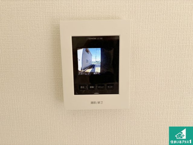22(土)23(日)24(祝)現地説明会開催　大和郡山市小南町の防犯設備|カラーモニターインターホン！声だけでなく来訪者の姿や顔がモニターで確認できるので、小さなお子様がいらっしゃるご家庭でも安心できます！