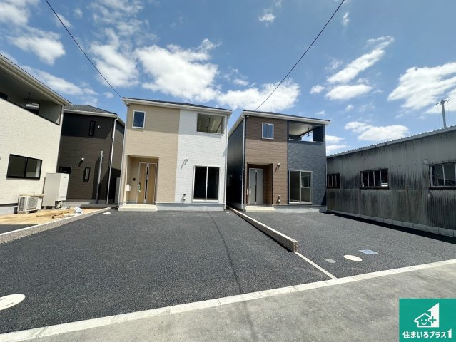 22(土)23(日)24(祝)現地説明会開催　大和郡山市小南町の前面道路含む現地写真|安心の10年保証！外観を美しく保ち、雨水で汚れを落とします！気になることがありましたら、お気軽にお問い合わせください！