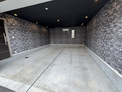 【駐車場】 | ロイヤルガレージ町田（ロイヤルガレージマチダ）