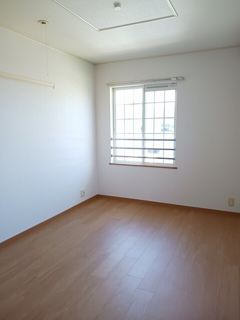 ソレイユ ルヴァンの洋室