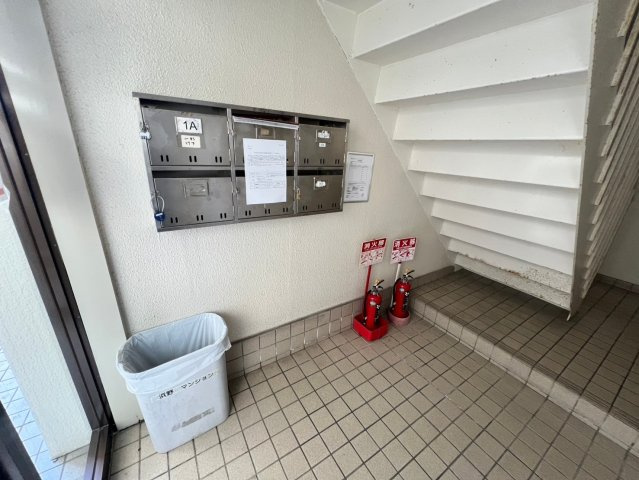 リンク五月が丘のエントランス