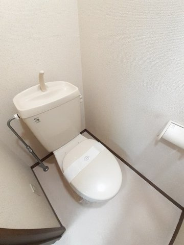 イグレック。楯　Ａのトイレ