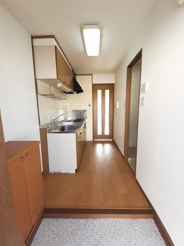 イグレック。楯　Ａの玄関