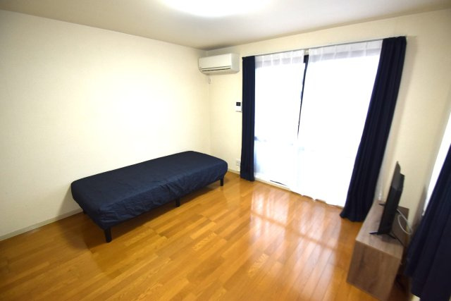 【居間・リビング】 | ラフィーネ壱番館