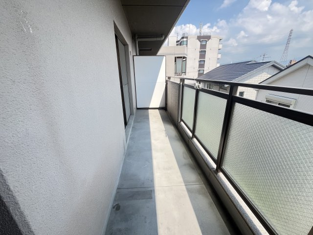 メゾングリフィンのバルコニー