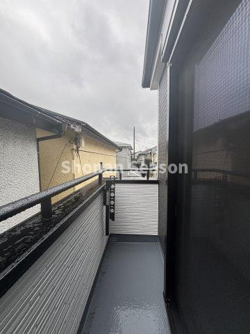 【バルコニー】 | 洗濯物・お布団が気持ちよく乾く、陽当たり・風通り共に良好なバルコニーです♪