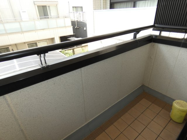 【バルコニー】 | グランイスラー千歳船橋