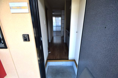 【玄関】 | ラフィーネ弐番館